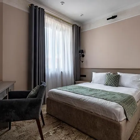 Hotel Ayvazovsky 3*