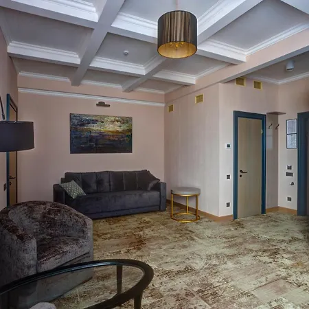 Ayvazovsky Hotel 3*