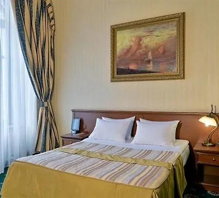 Hotel Ayvazovsky 3*