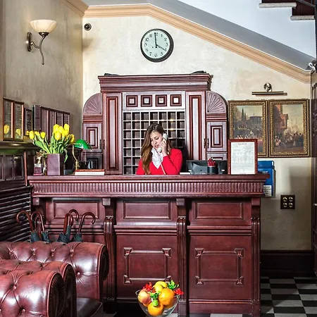 Ayvazovsky Otel 3*
